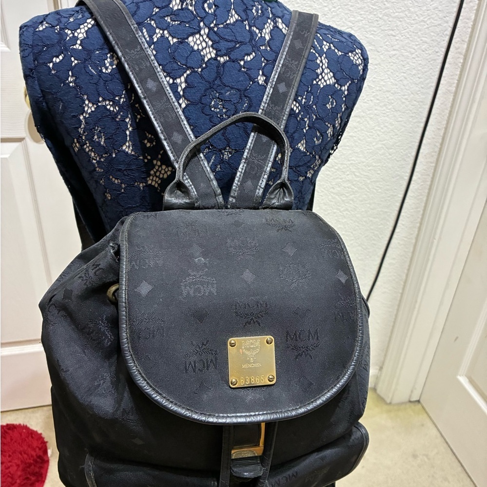 MCM Black Backpack Made in Germany - Picture 7 of 8